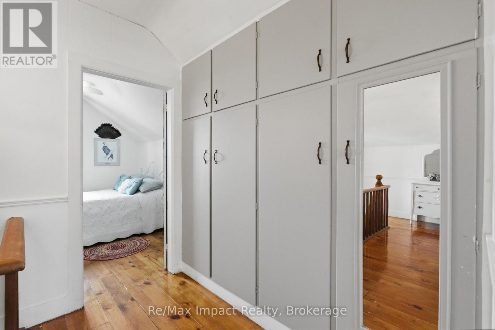 Thumbnail 28