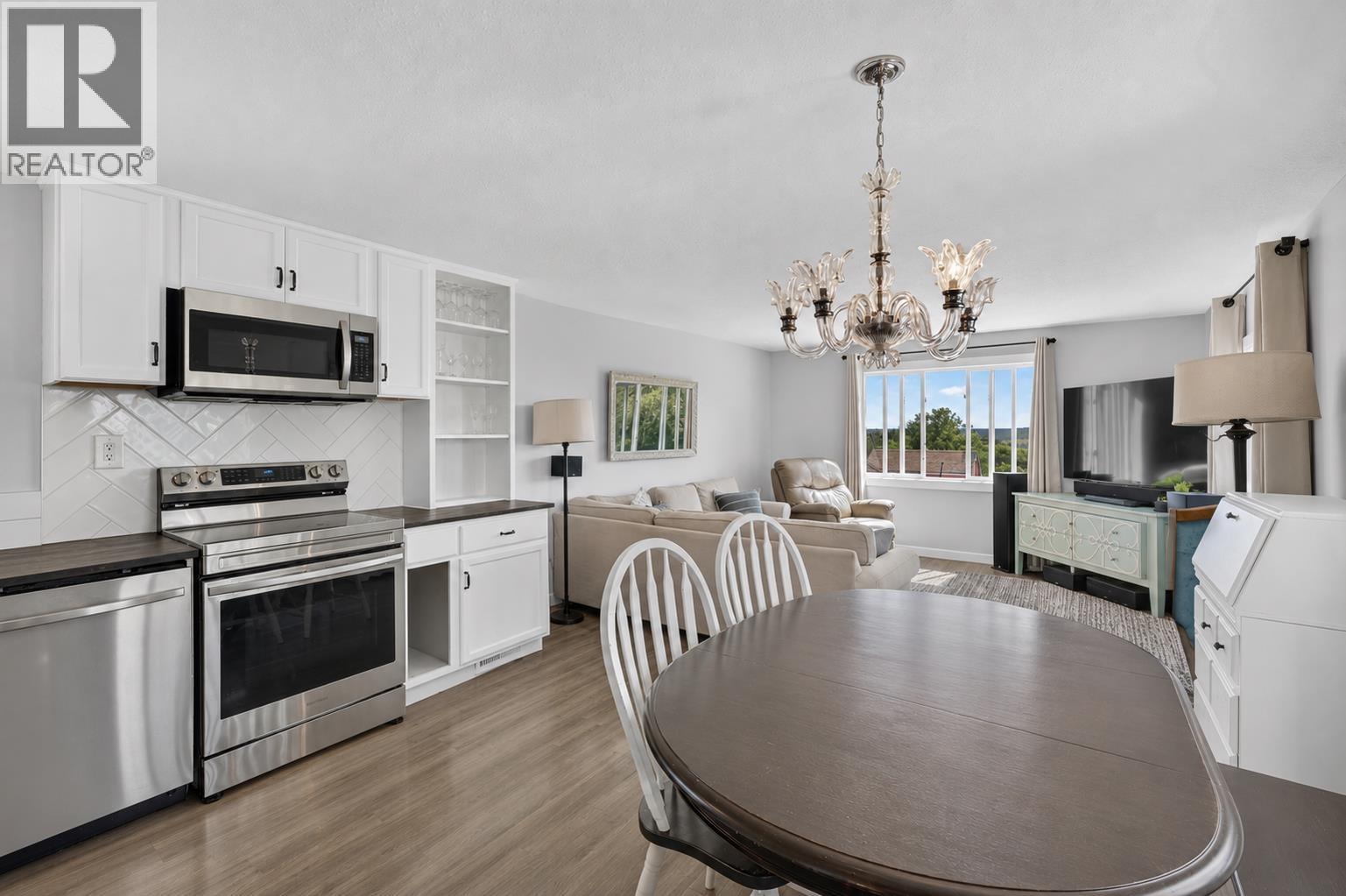 6419 NORTH PINE ROAD - 5