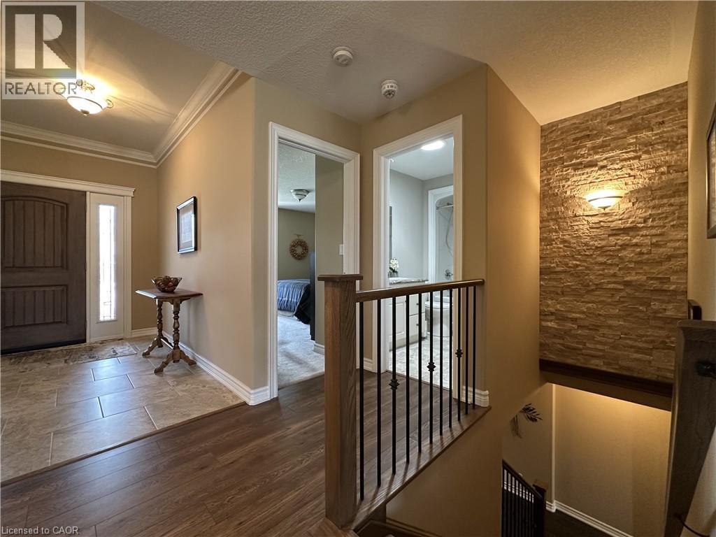 99 ANGLER Avenue - 6
