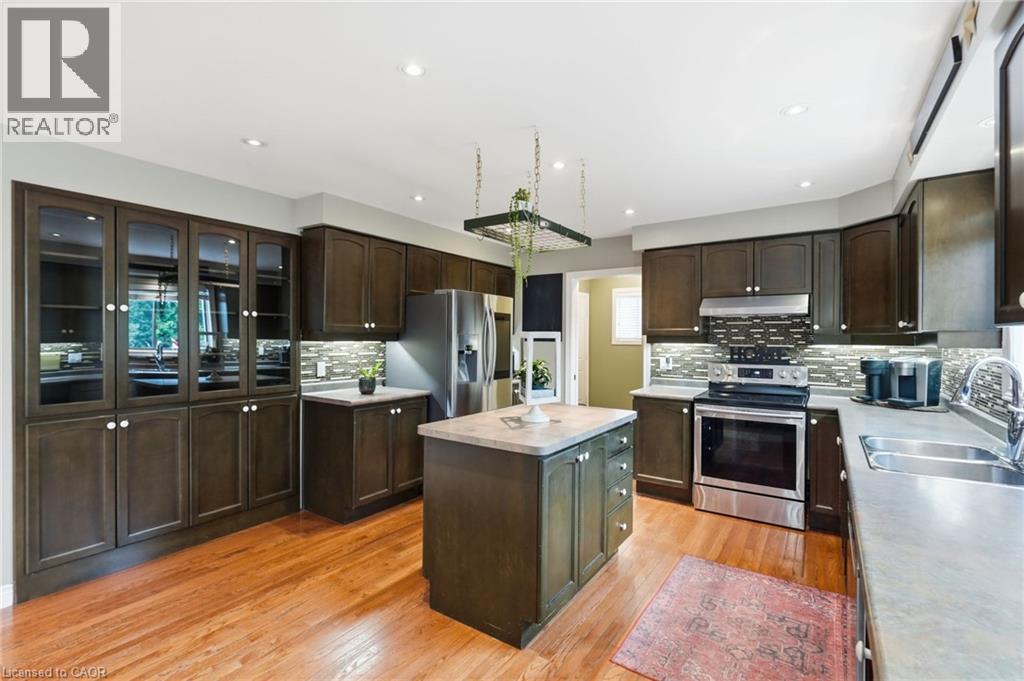 5 MANOR Crescent - Image 11