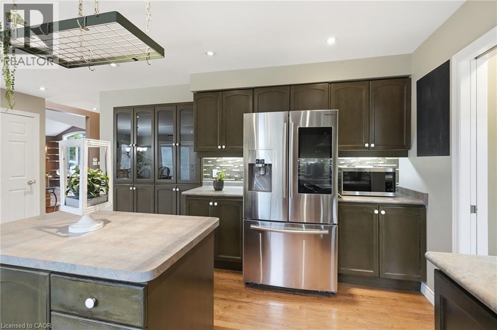 5 MANOR Crescent - Image 13