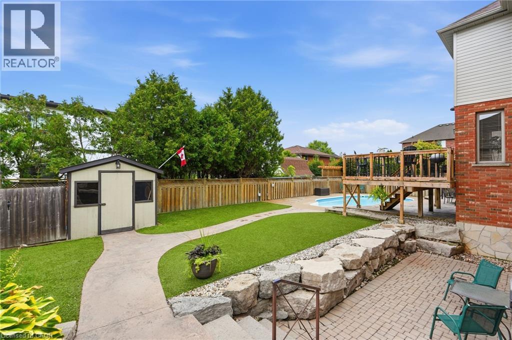 5 MANOR Crescent - 36