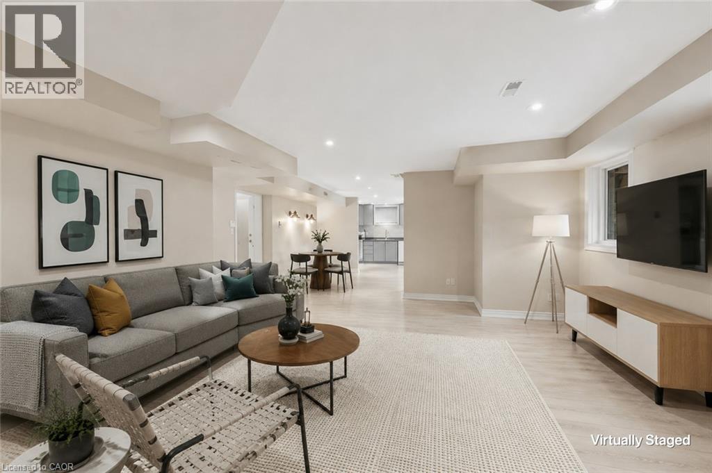 5 MANOR Crescent - 28