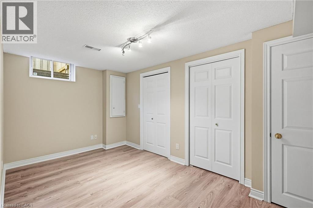 5 MANOR Crescent - Image 31