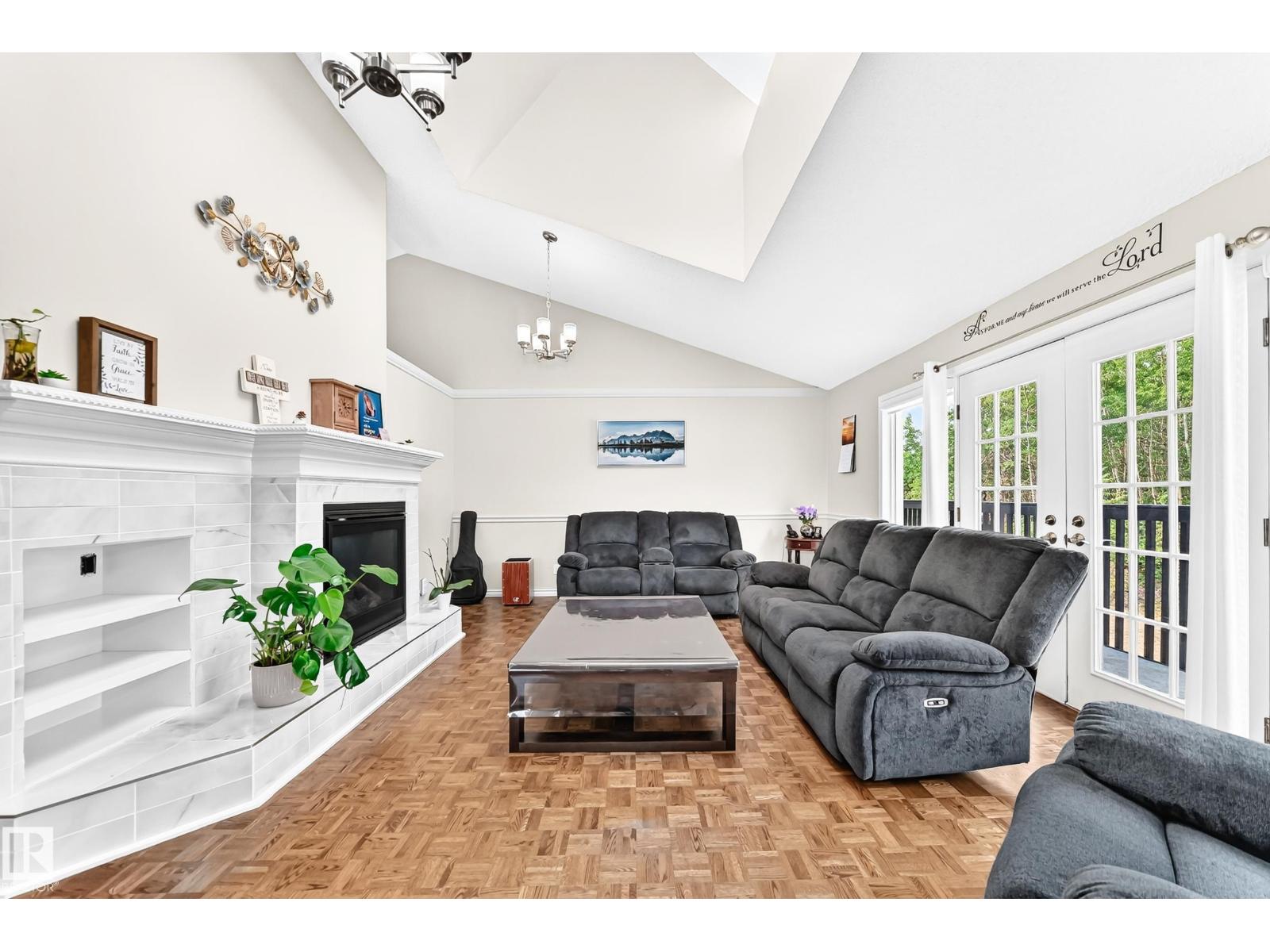 #122 51313 RGE ROAD 231 - 27
