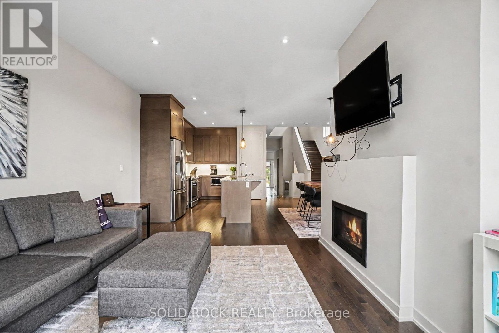 114 LARIMAR CIRCLE - 4