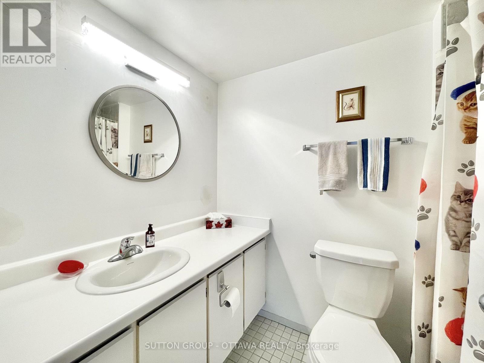 #810 2871 RICHMOND ROAD - 15