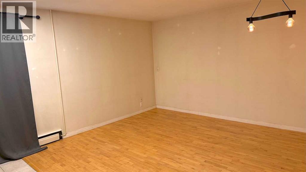 1803 9 Street SW - 14