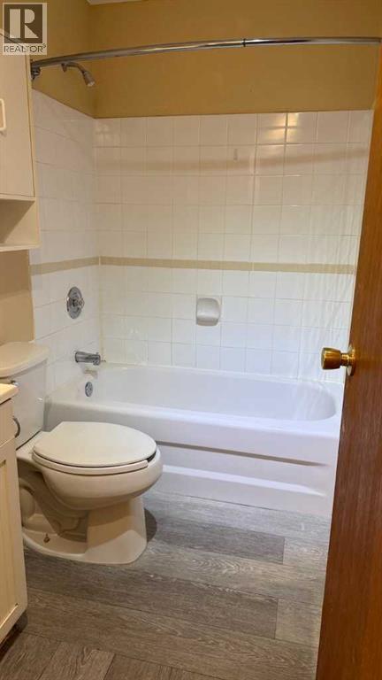 1803 9 Street SW - 17