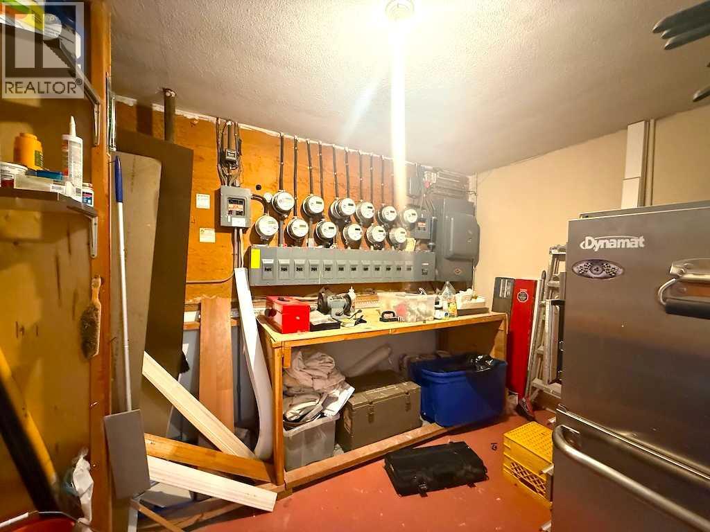1803 9 Street SW - 31