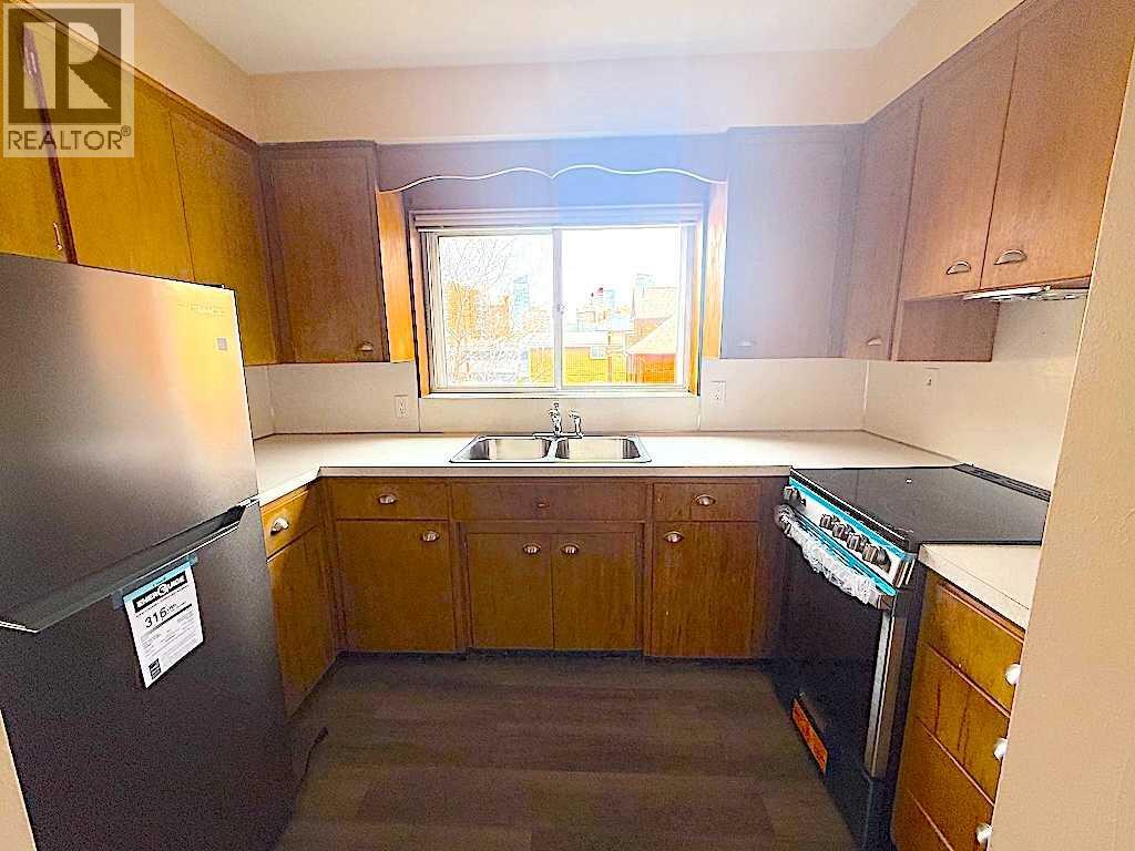 1803 9 Street SW - 8