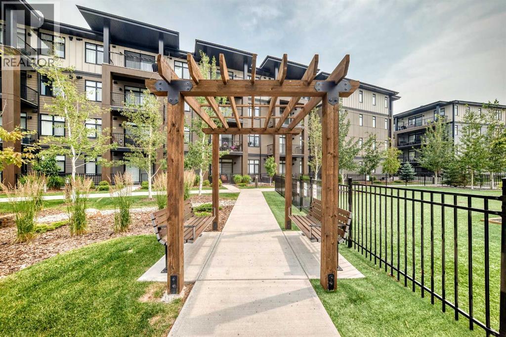 #6106 200 Seton Circle SE - 45