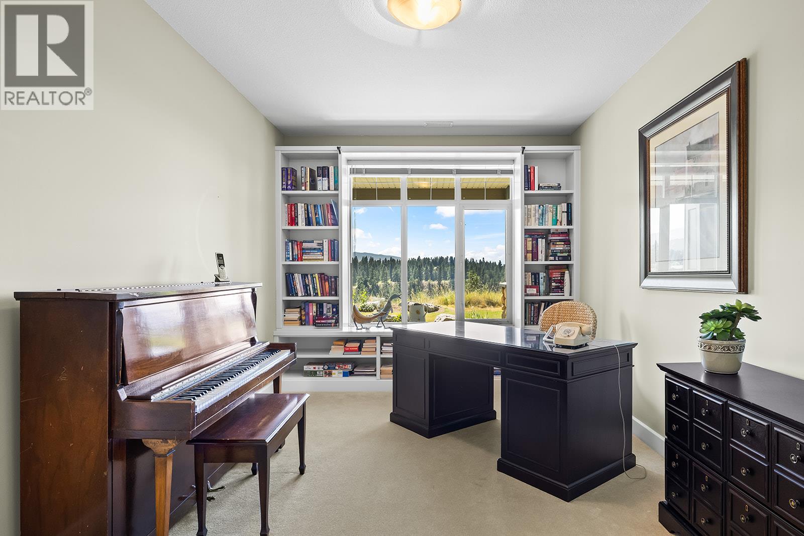 10 3800 Gallaghers Pinnacle Way, Kelowna