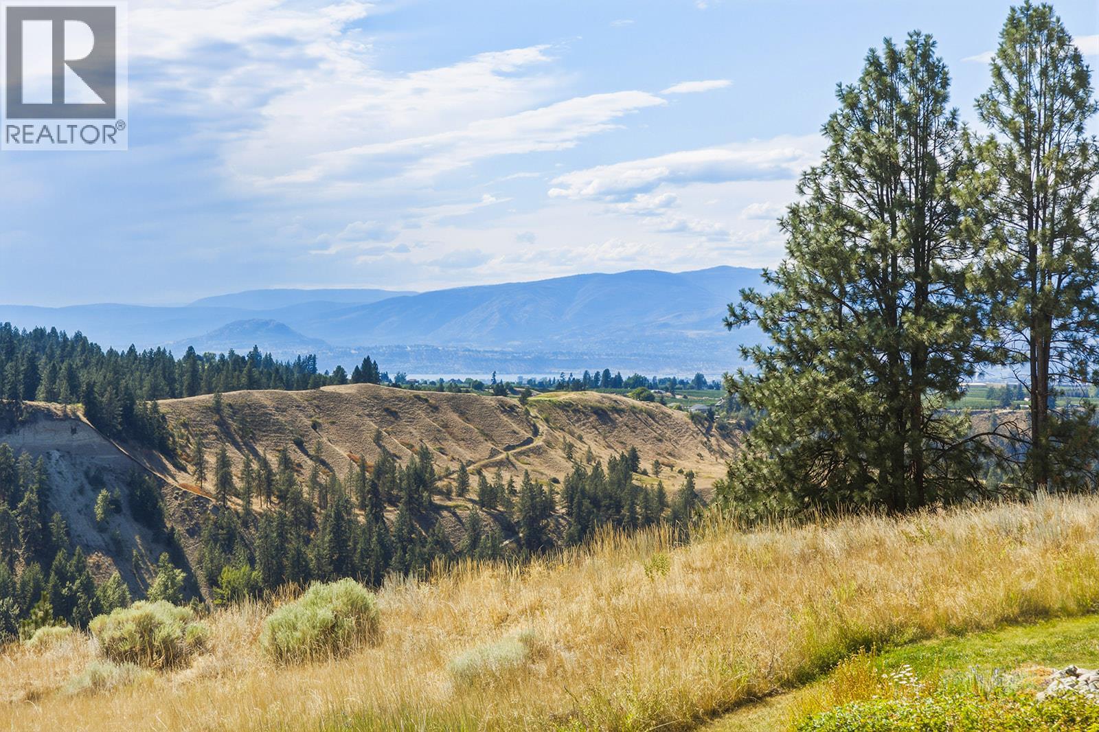 10 3800 Gallaghers Pinnacle Way, Kelowna