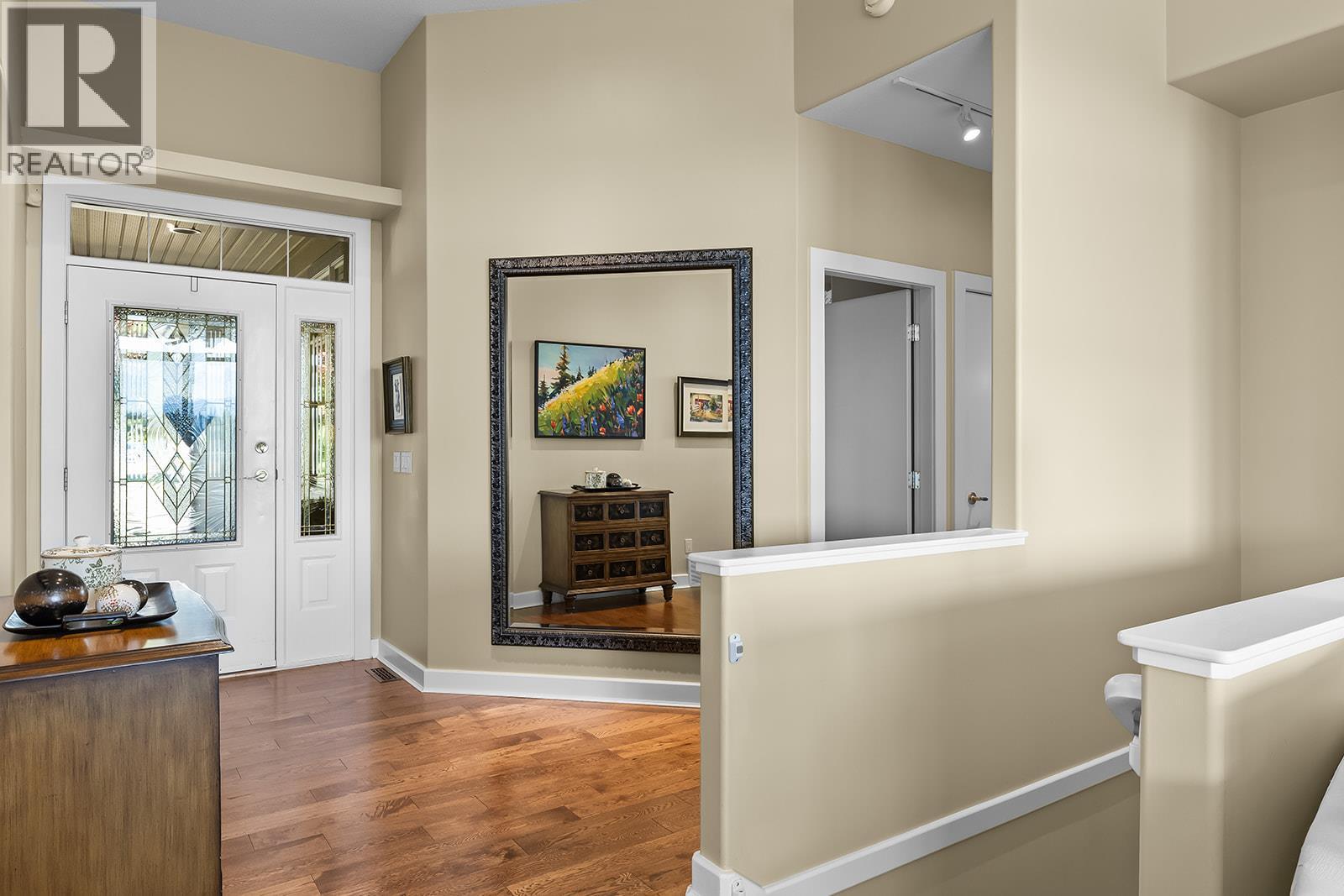 10 3800 Gallaghers Pinnacle Way, Kelowna