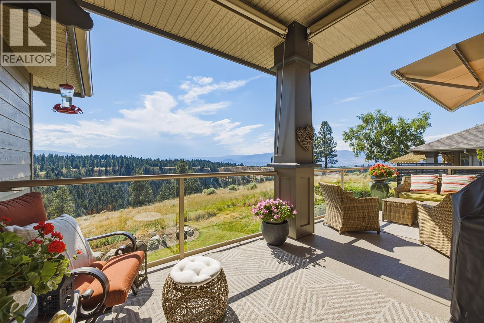 10 3800 Gallaghers Pinnacle Way, Kelowna