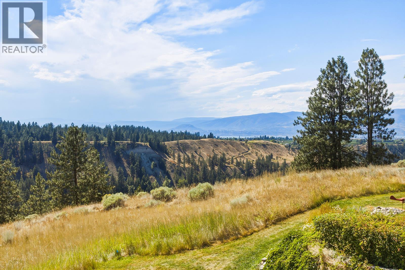 10 3800 Gallaghers Pinnacle Way, Kelowna