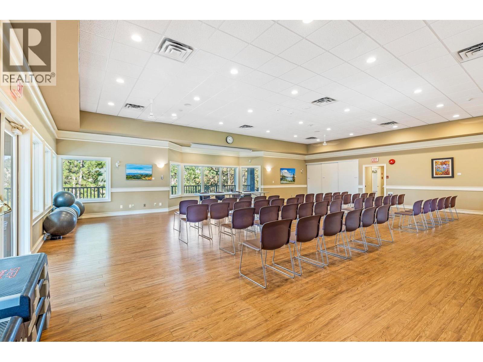 10 3800 Gallaghers Pinnacle Way, Kelowna