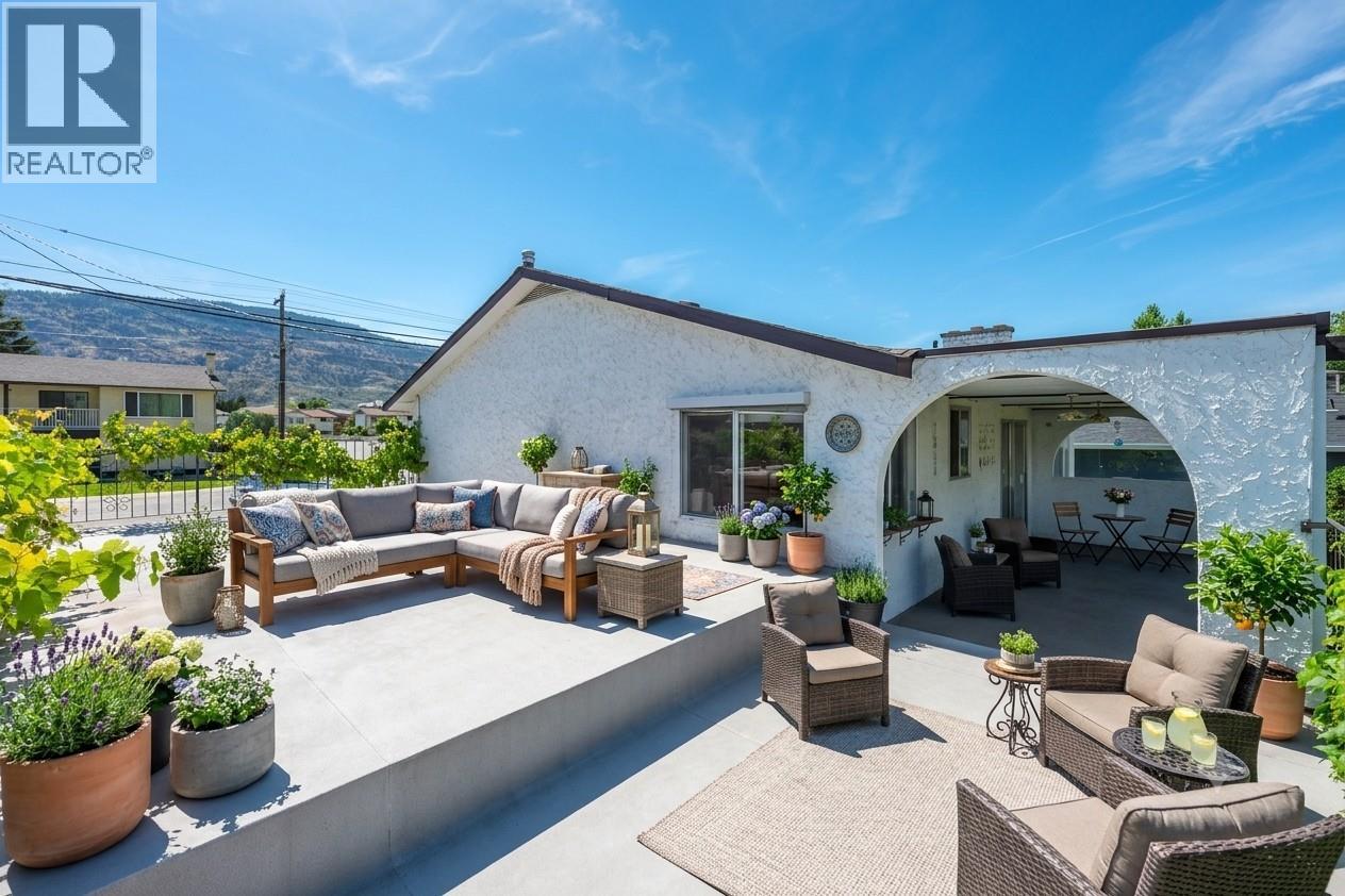 8405 87th Street - 5