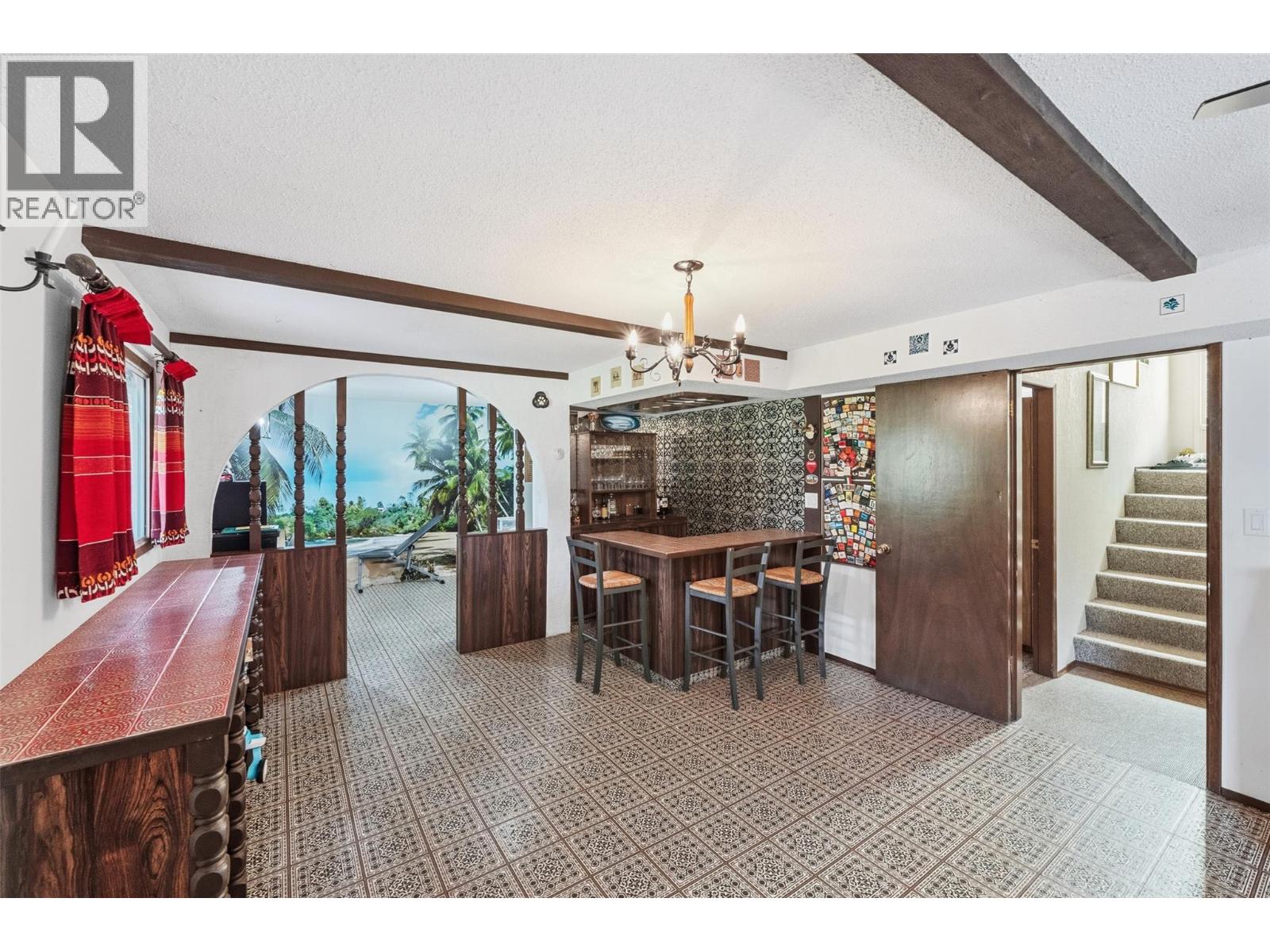 8405 87th Street - 60