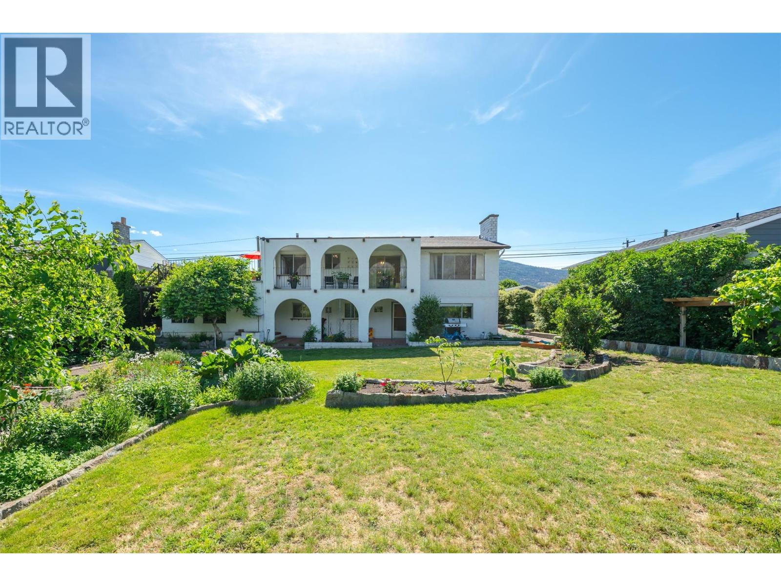 8405 87th Street - 44