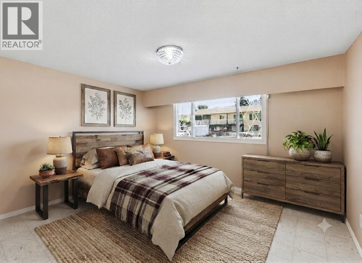 8405 87th Street - 22