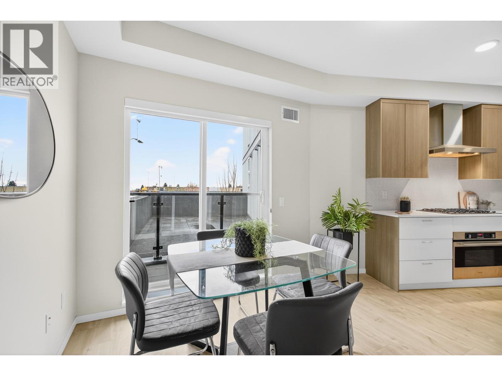 2 Bed, 2 Bath Apartment for Sale in Burnaby – 215 6283 KINGSWAY AVENUE, Burnaby – MLS# R3150900 - Image 15