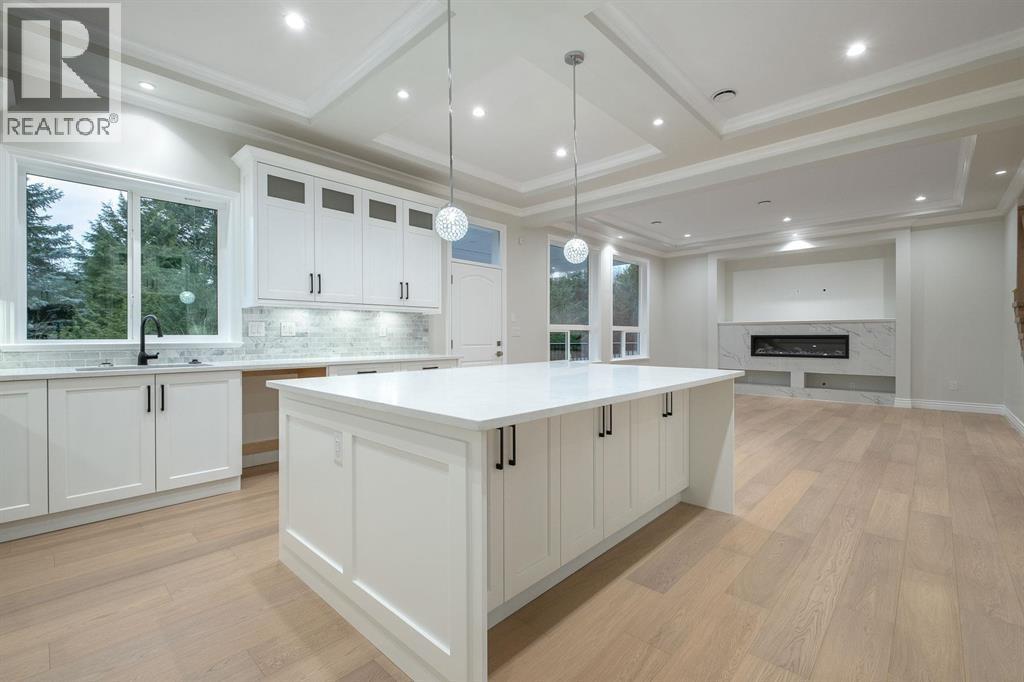 5 Bed, 4 Bath House for Sale in Coquitlam – 1342 FRANCIS CRESCENT, Coquitlam – MLS# R3150905 - Image 8