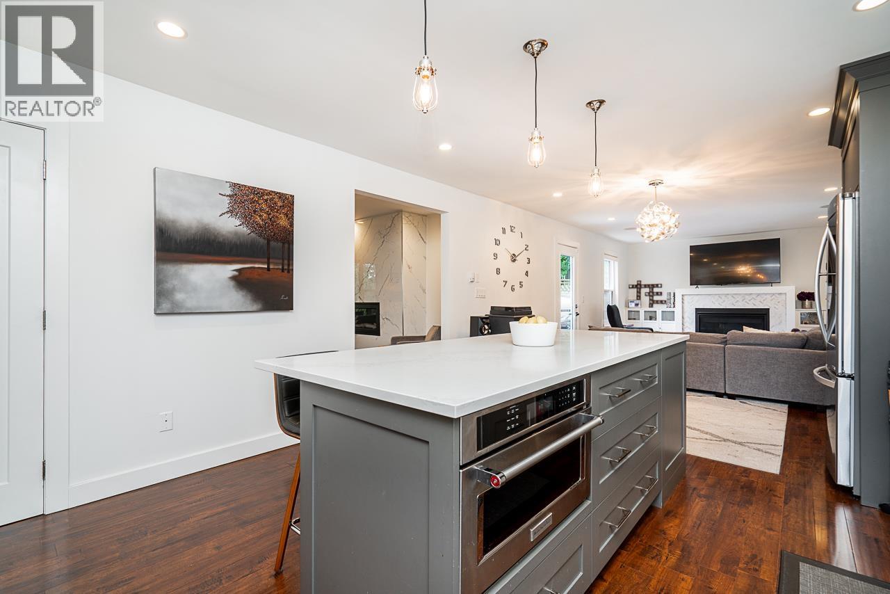 5244 CAMBRIDGE Court, Delta