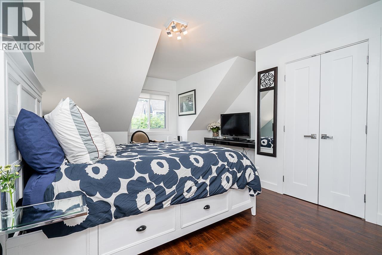 5244 CAMBRIDGE Court, Delta
