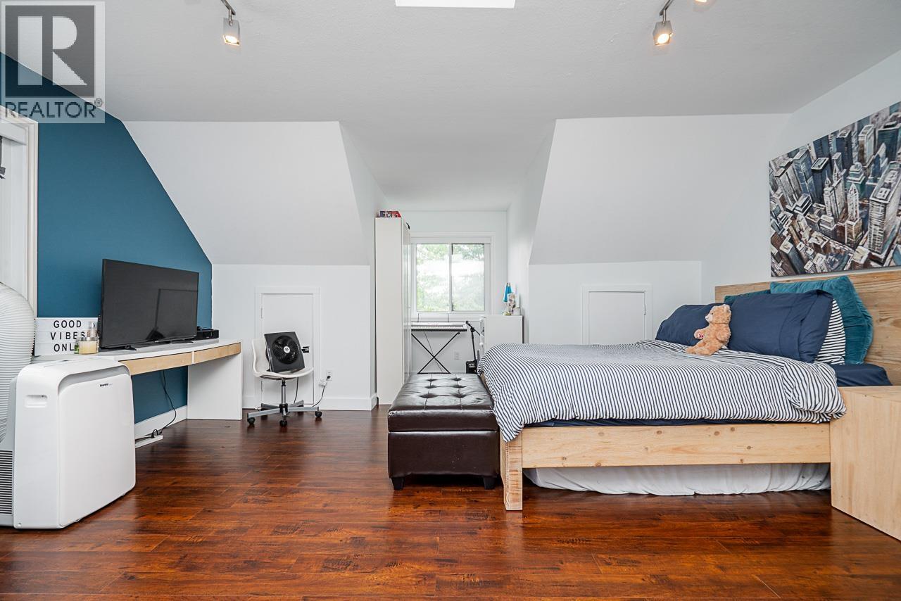 5244 CAMBRIDGE Court, Delta