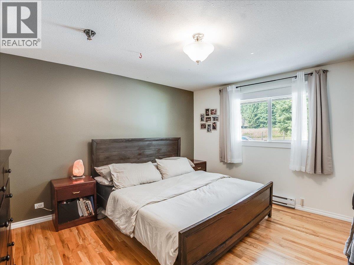 2451 Cunningham Road - 32