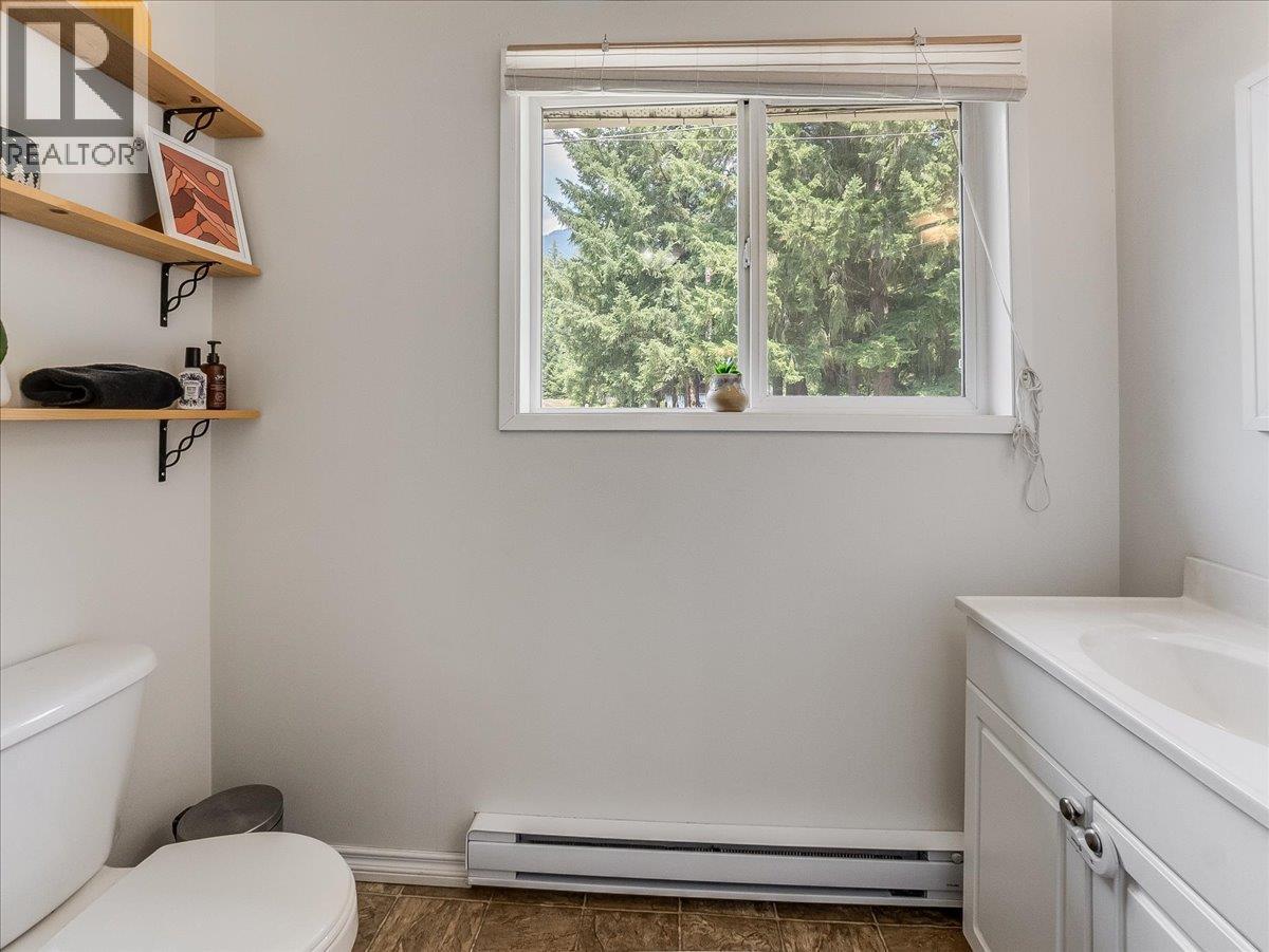 2451 Cunningham Road - 38