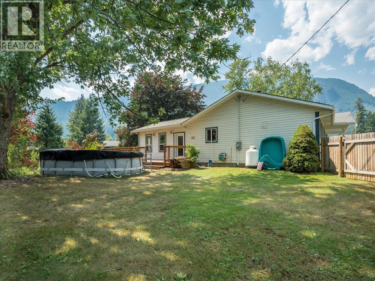 2451 Cunningham Road - 68