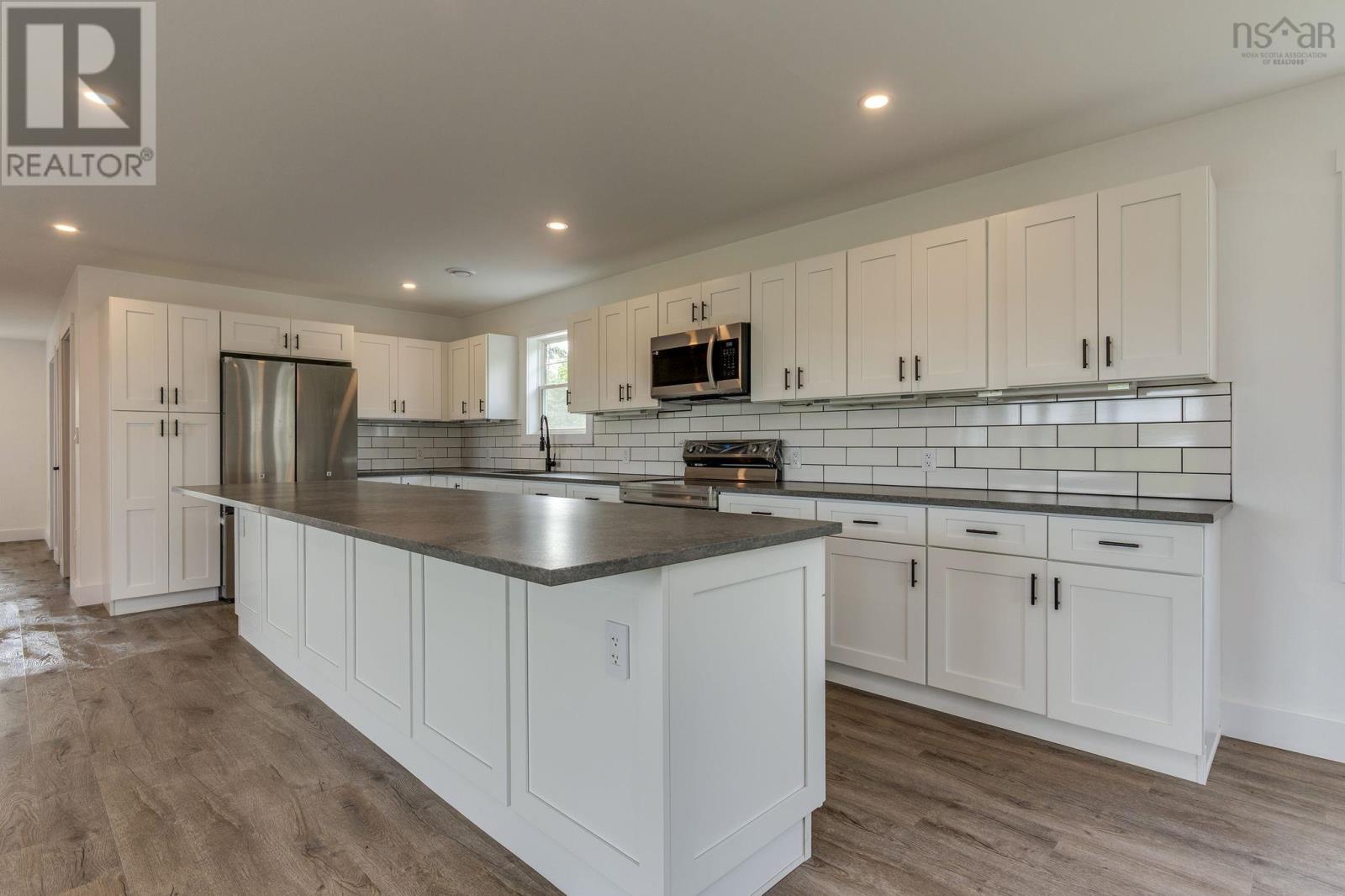 4606 Clam Harbour Road - 9