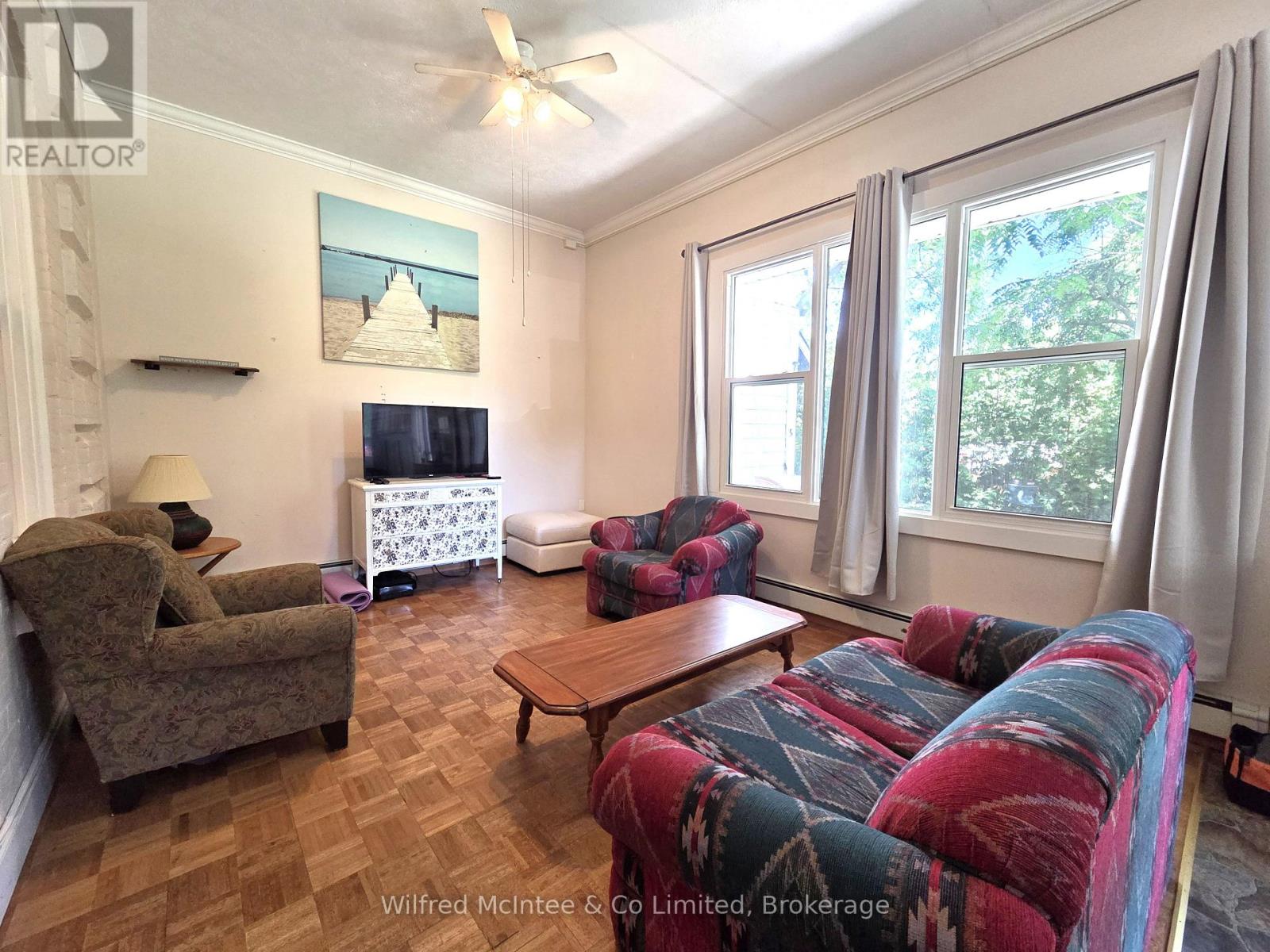 467 GREEN STREET - 16