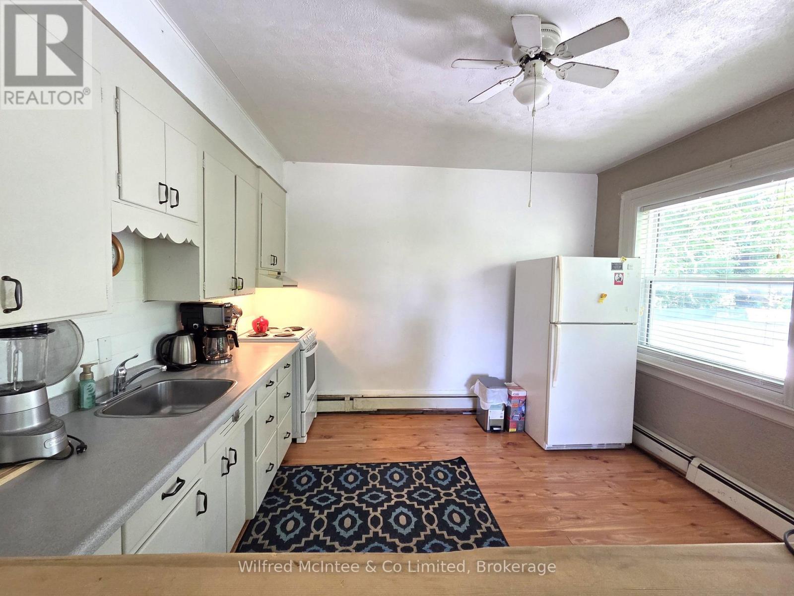 467 GREEN STREET - Image 7