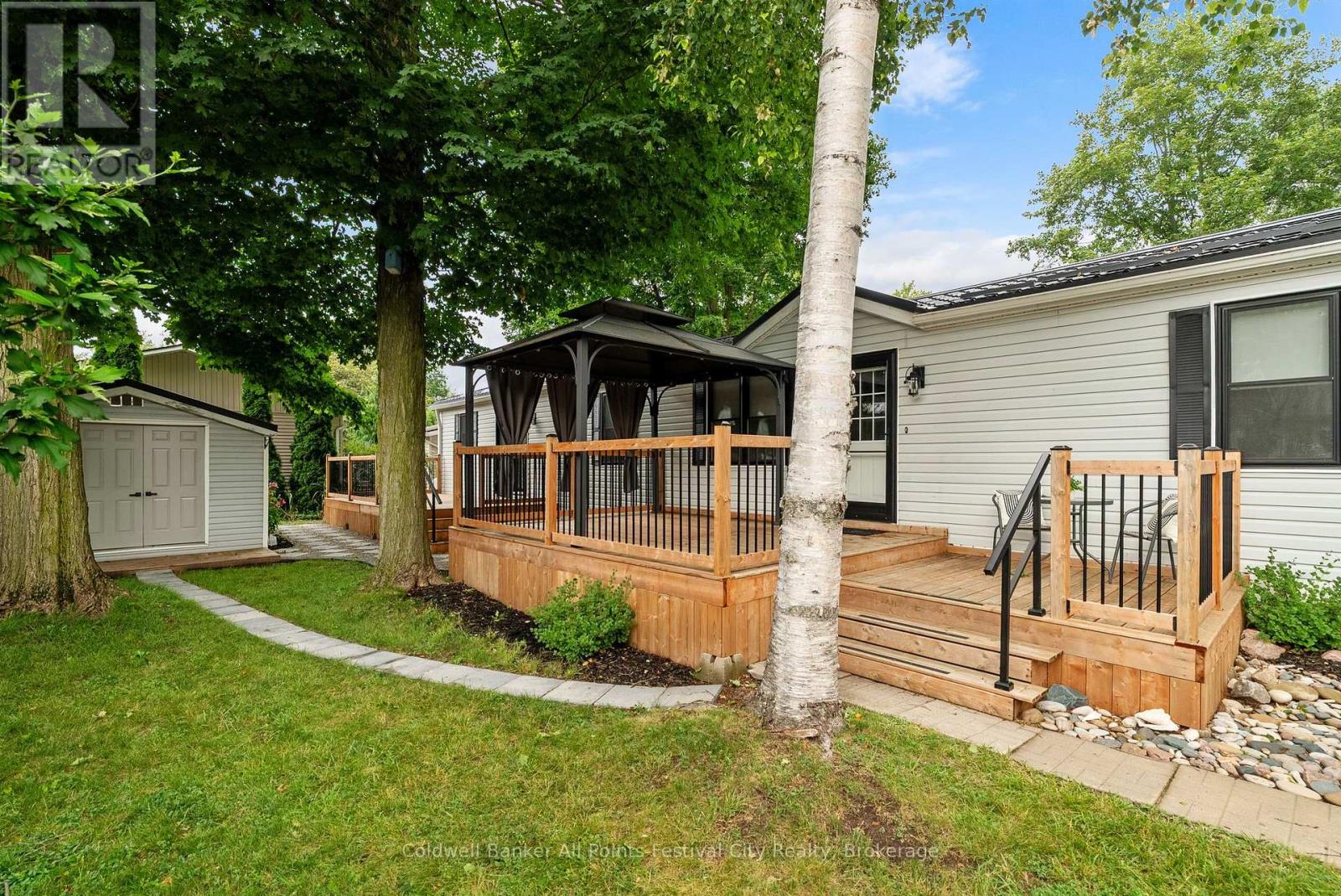 71 CHEROKEE LANE - Image 36