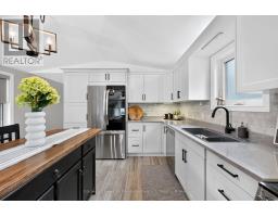 71 Cherokee Lane, Ashfield Colborne Wawanosh, ON N7A3Y2 Photo 9