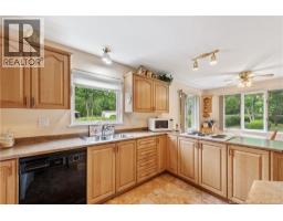 4pc Bathroom - 413 Blythwood Avenue, Riverview, NB E1B2H3 Photo 9