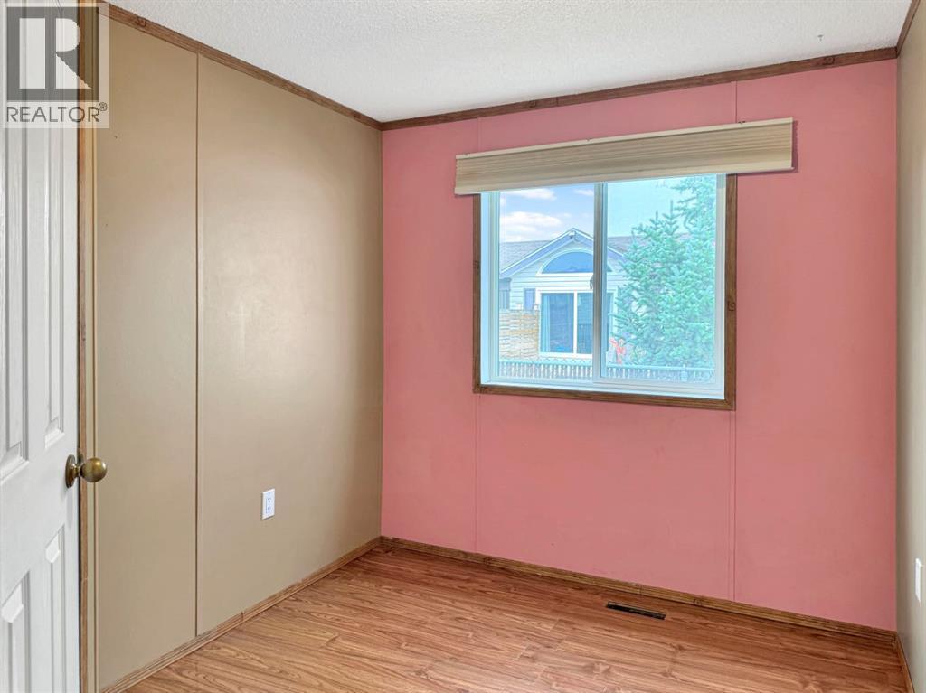 212 Mawdsley Crescent - Image 7