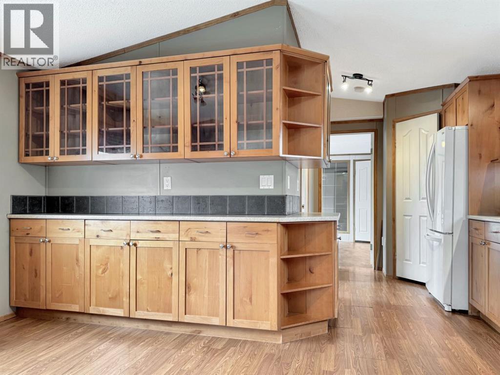 212 Mawdsley Crescent - Image 4