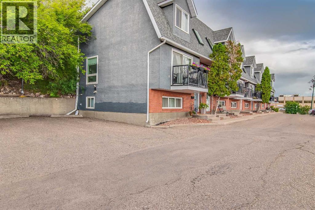 643 5 Street Southeast - Photo 7