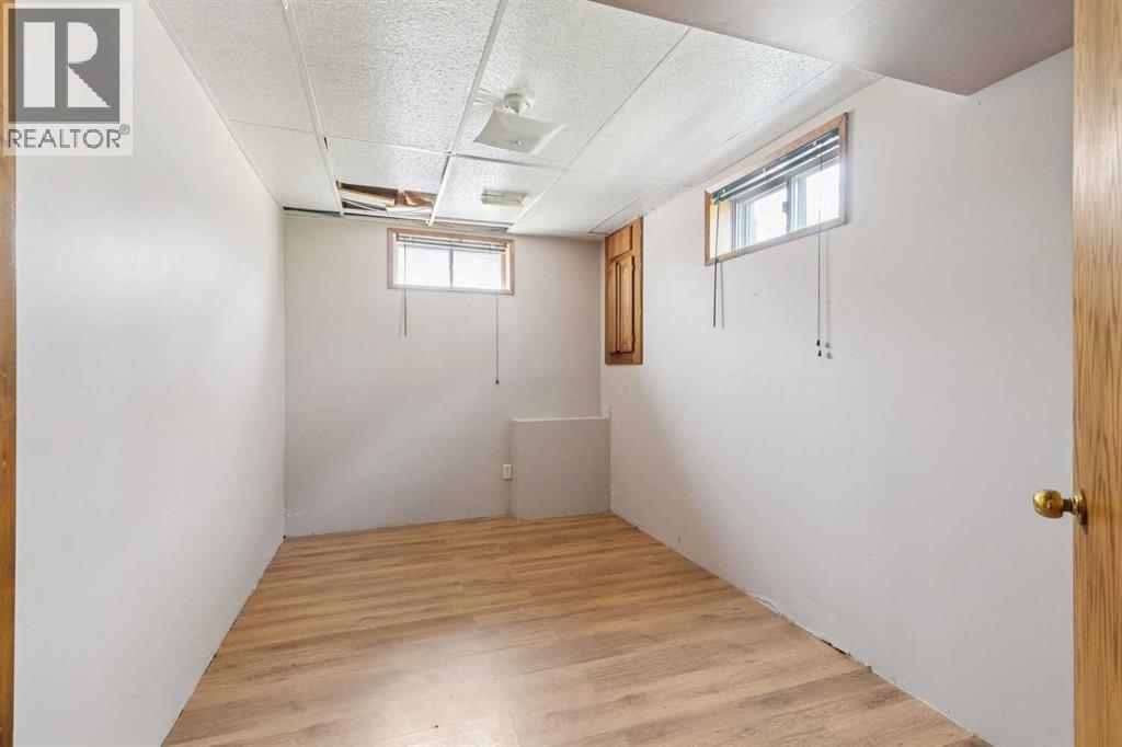 126 Thistle Way - 23