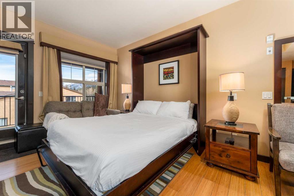 #218 A & B 1818 Mountain Avenue - 10