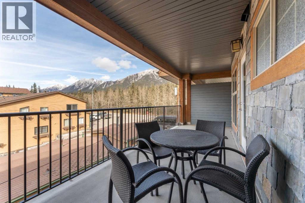 #218 A & B 1818 Mountain Avenue - 20
