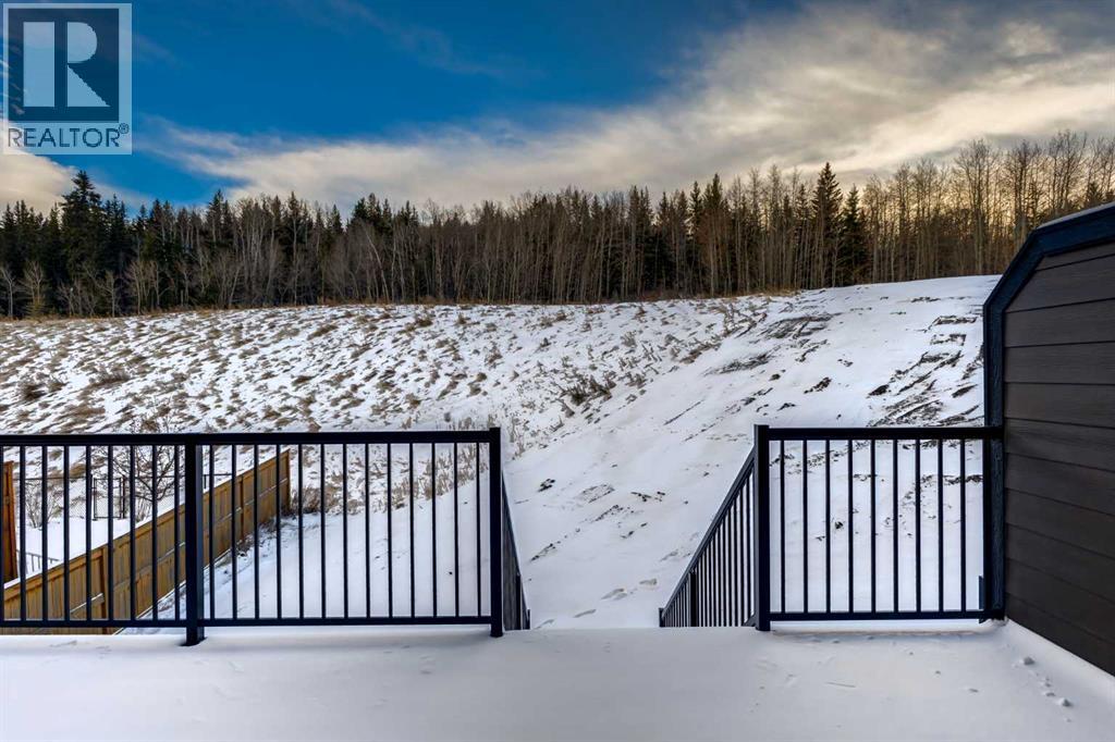 297 Riviera Way, Cochrane
