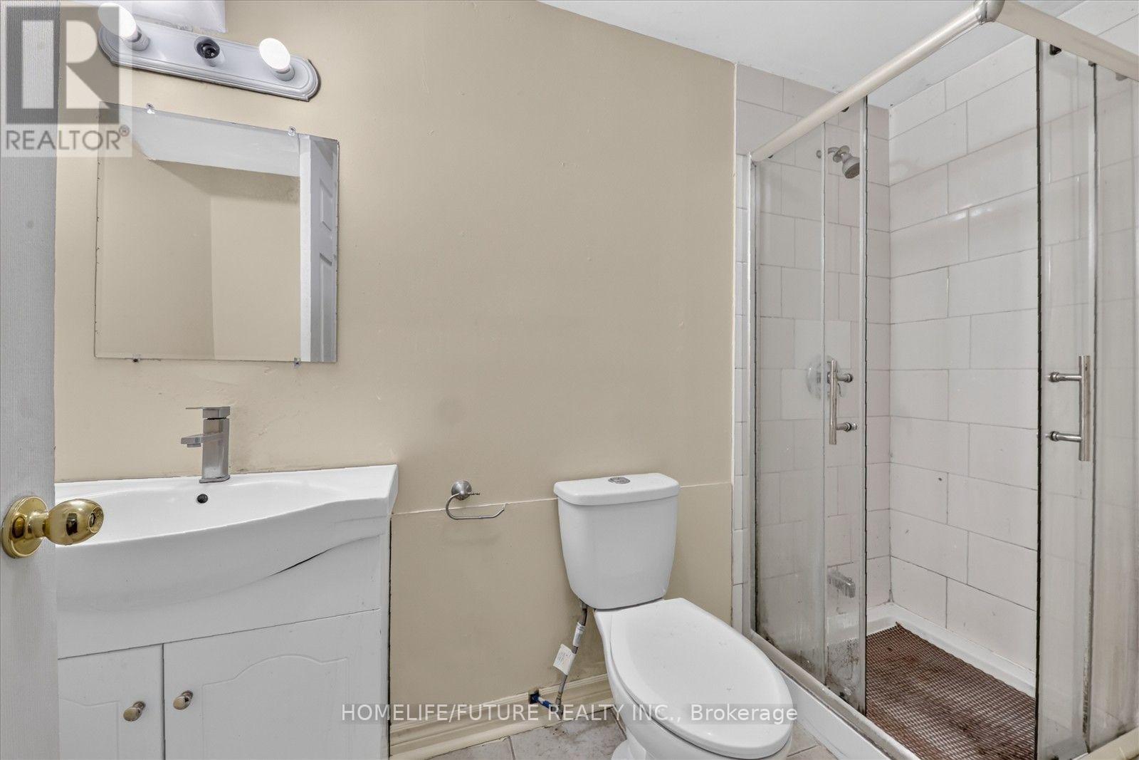 16 ROZELL ROAD - Image 41