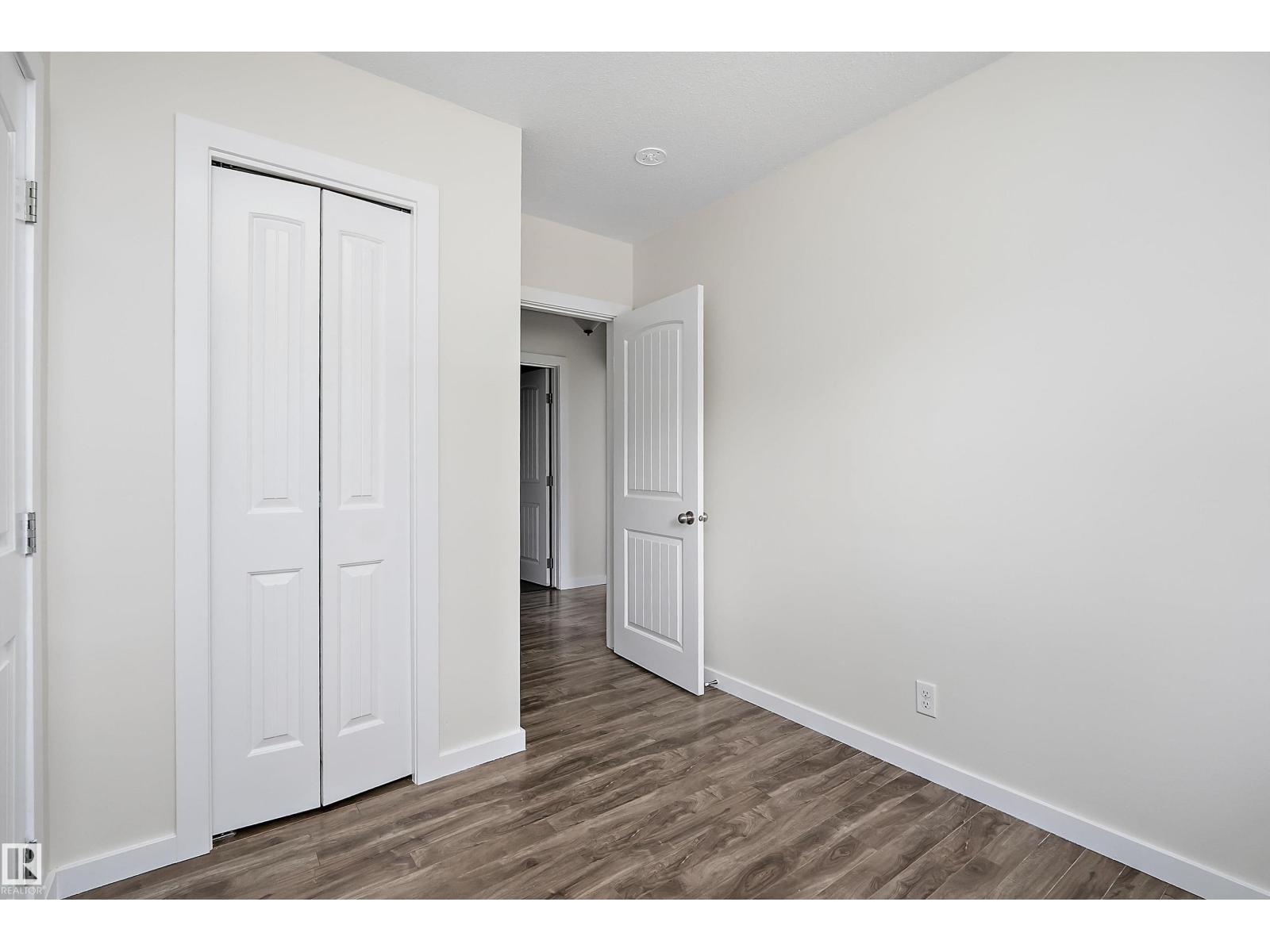 4728 48 AV - Image 18