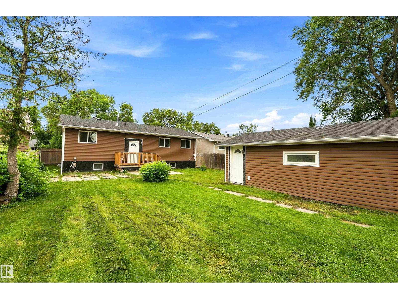 4728 48 AV - Image 42